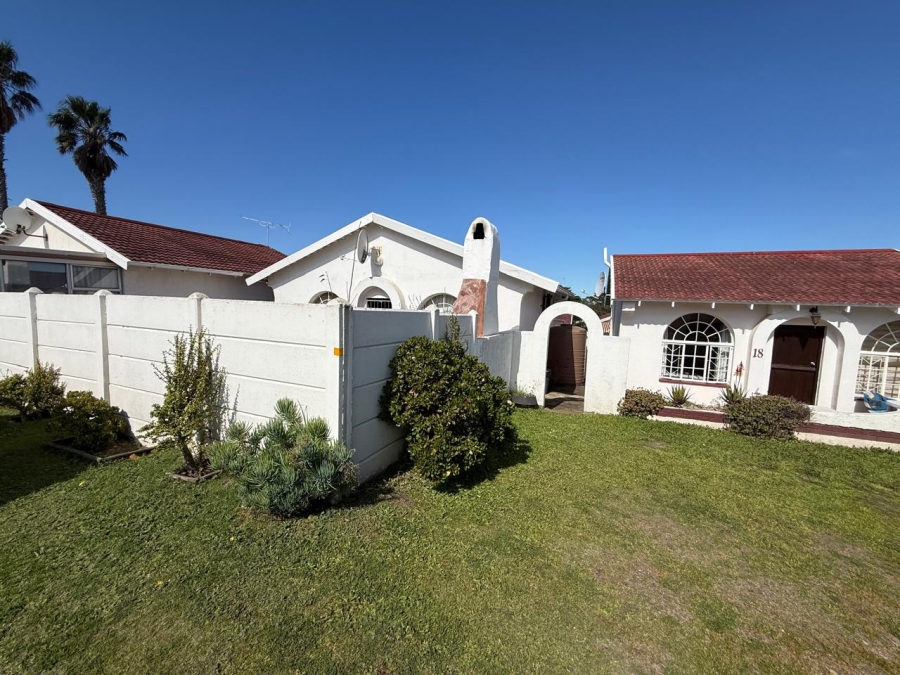 2 Bedroom Property for Sale in Aston Bay Eastern Cape